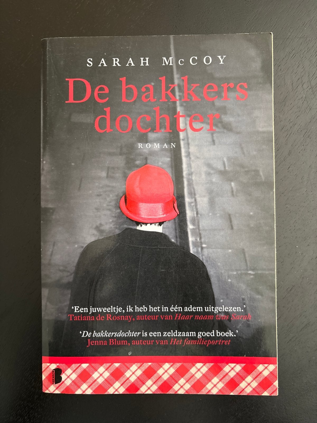 De bakkersdochter - Sarah McCoy (Roman), Ophalen of Verzenden, Zo goed als nieuw, Nederland