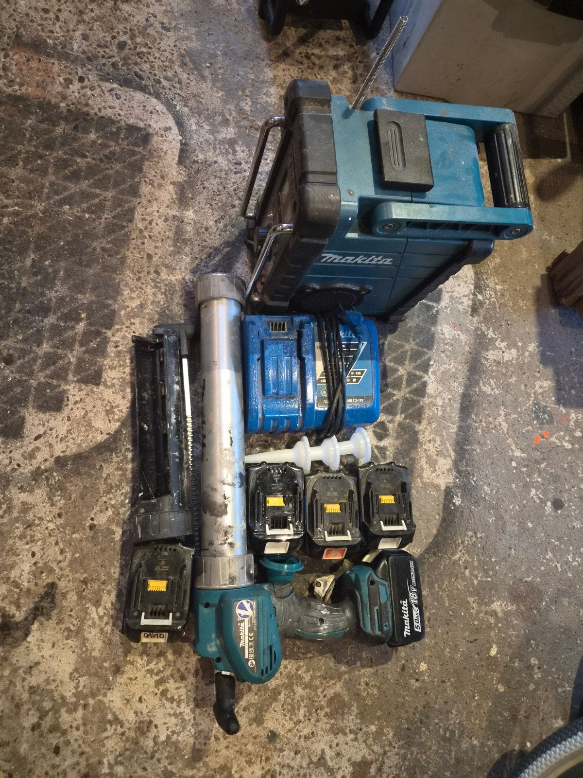 Makita elektrische kitspuit + extra's.., Gebruikt, Info@makita.nl, Makita Corporation, Ophalen of Verzenden