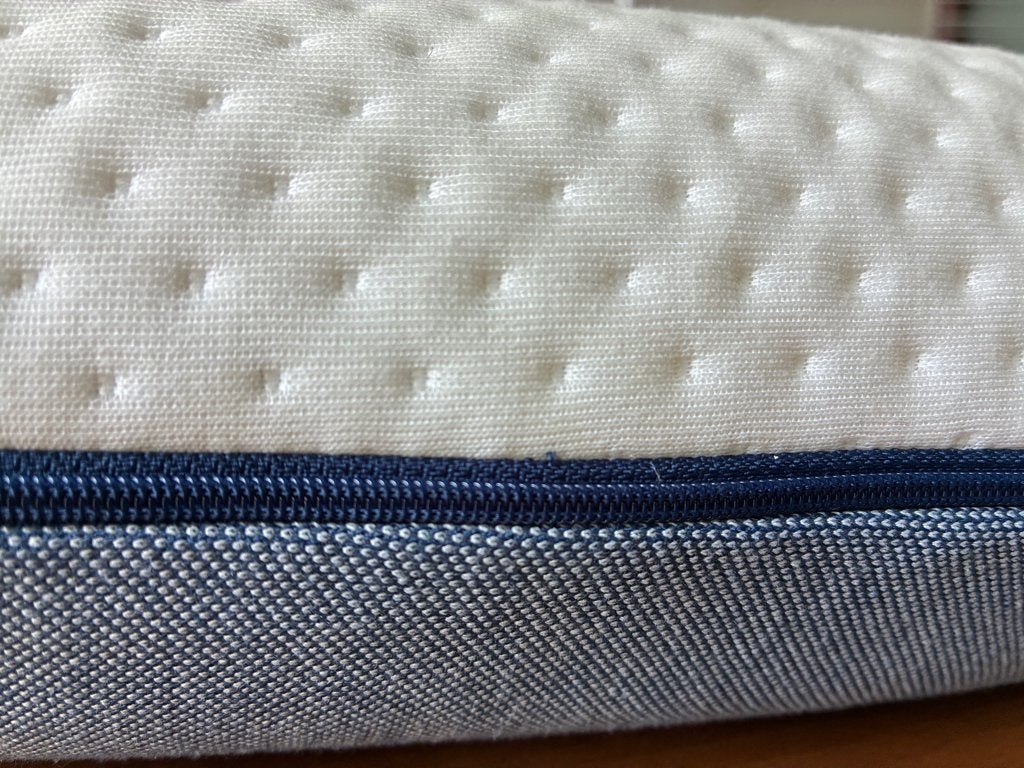 Auping Cloud 10 cm kussen latex als nieuw, Eenpersoons, Wit, Ophalen of Verzenden, Zo goed als nieuw