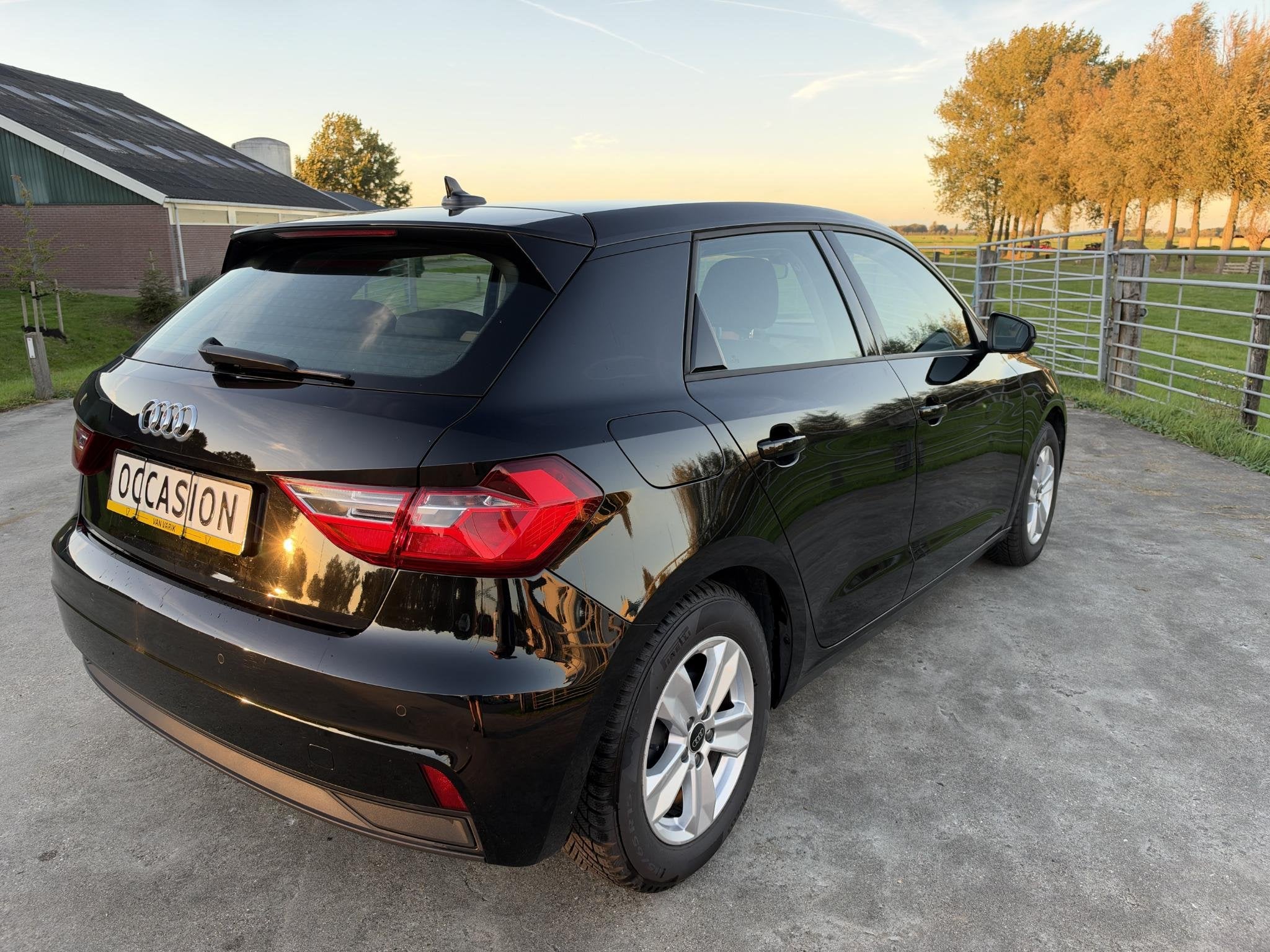 Audi A1 Sportback 25 TFSI Advanced edition CARPLAY | VIRTUEE, Voorwielaandrijving, Stof, 95 pk, Zwart