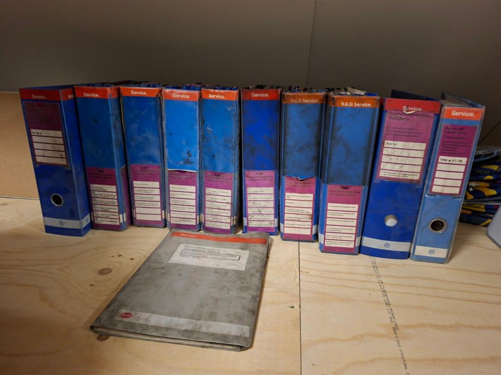 Zeldzame Volkswagen Transporter T4 Reparatiehandleidingen, Boeken, Ophalen of Verzenden, Gelezen, Volkswagen