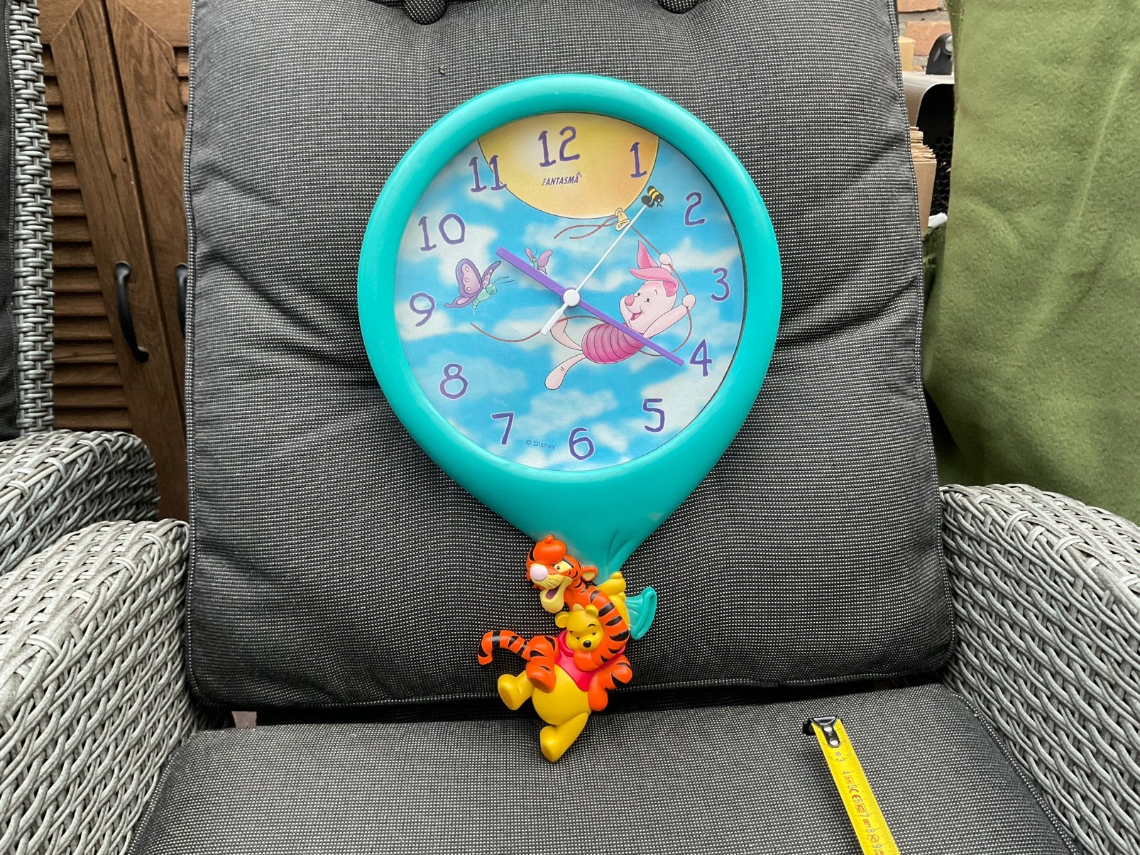 Gebruikte, werkt niet, evt opknapper Winnie the Pooh klok, Ophalen, Winnie de Poeh of vrienden, Zo goed als nieuw