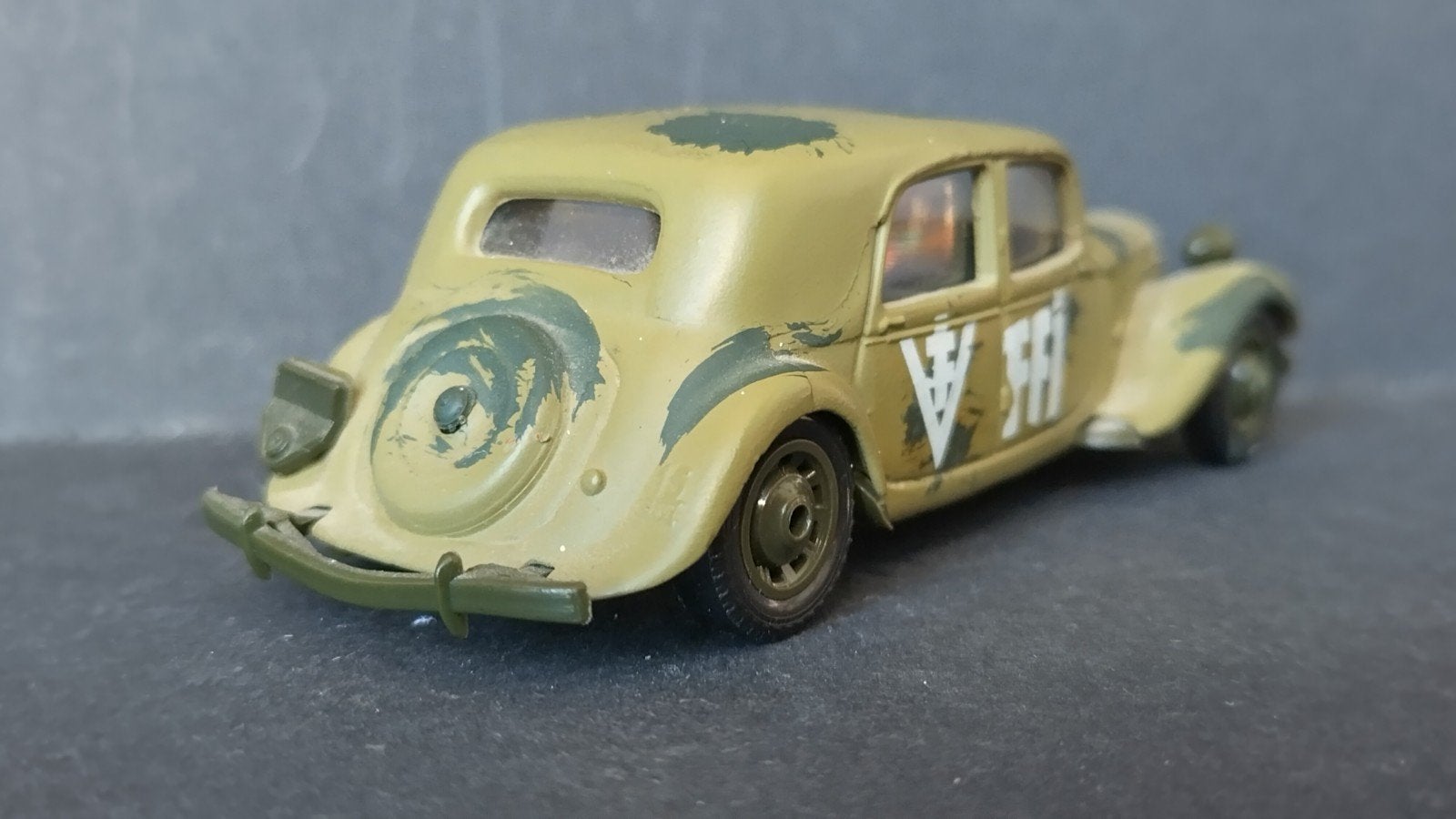 Citroen Traction Avant 15 six  ffi 1:43 Solido Pol, Auto, Verzenden, Solido, Nieuw