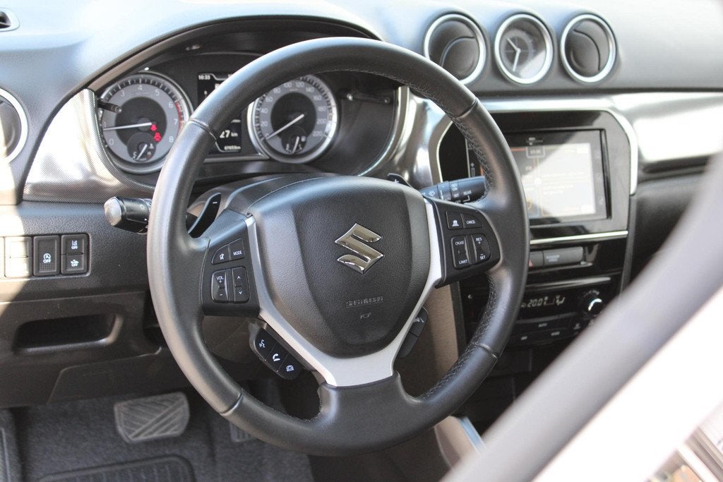 Suzuki Vitara 1.4 Boosterjet Style Smart Hybrid Automaat, Tr, Auto's, Suzuki, 12 maanden, 4 cilinders, 600 kg, 1373 cc