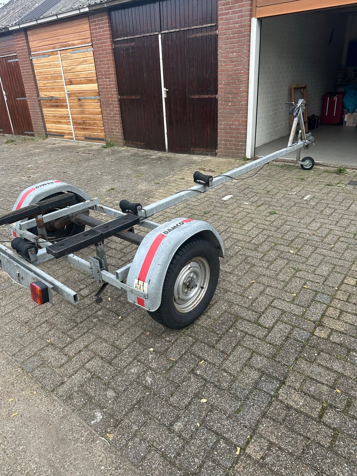Damco 750 kg boottrailer tot 5 meter, Ophalen, Gebruikt