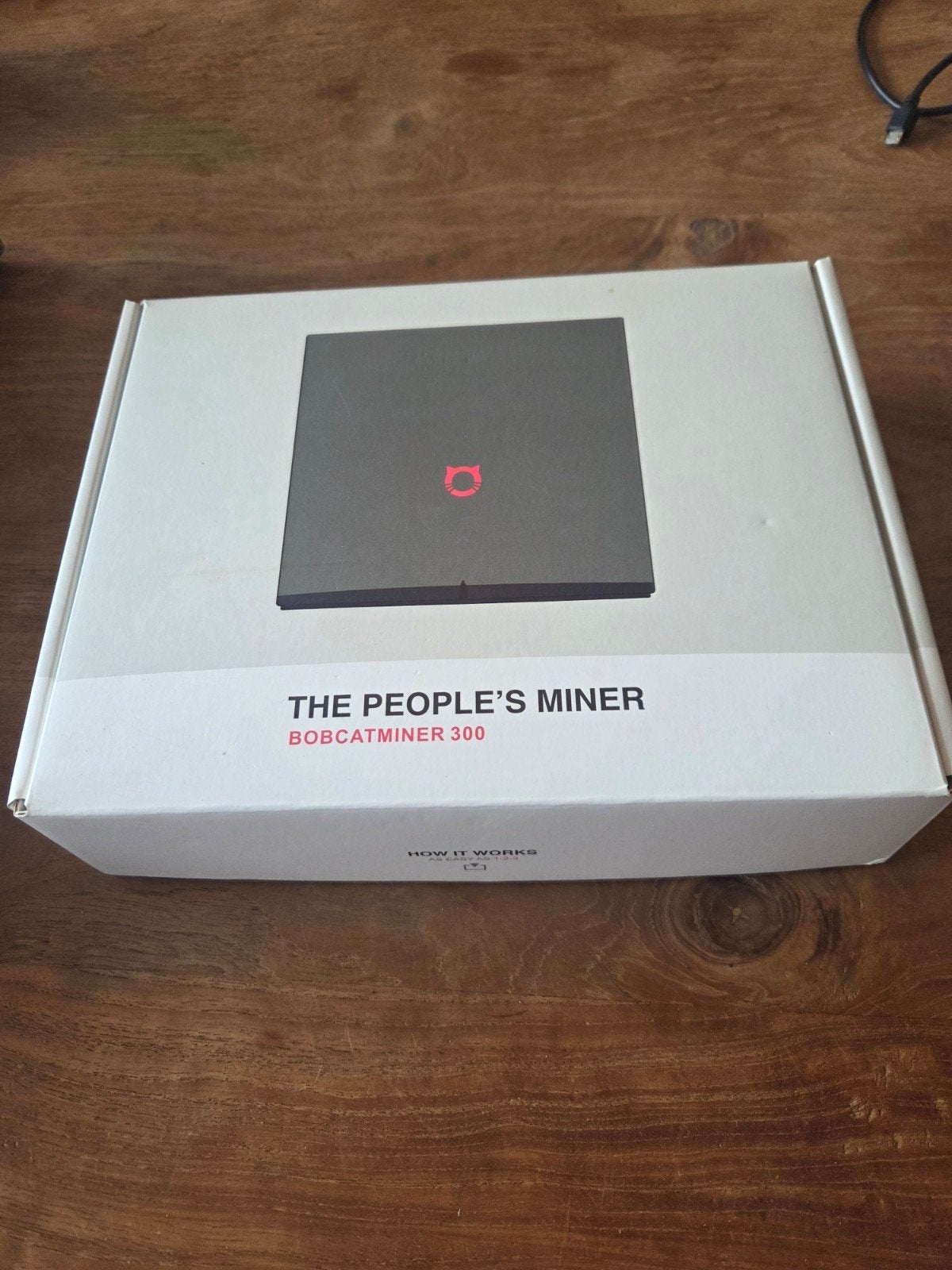 Bobcat Miner 300 - The People's Miner, Ophalen of Verzenden, Nieuw