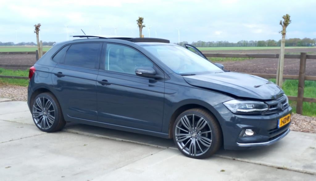 Vw Polo  2020   Panoramadak.  Led verlichting., Ophalen, Volkswagen, Benzine