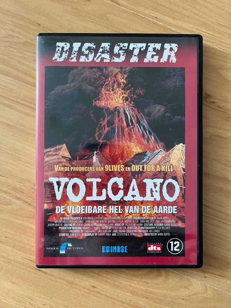 Volcano, Vanaf 12 jaar, Ophalen, Gebruikt, Overige genres
