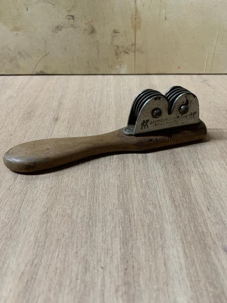 Vintage J.A. Henckels Solingen Messenslijper, Ophalen of Verzenden