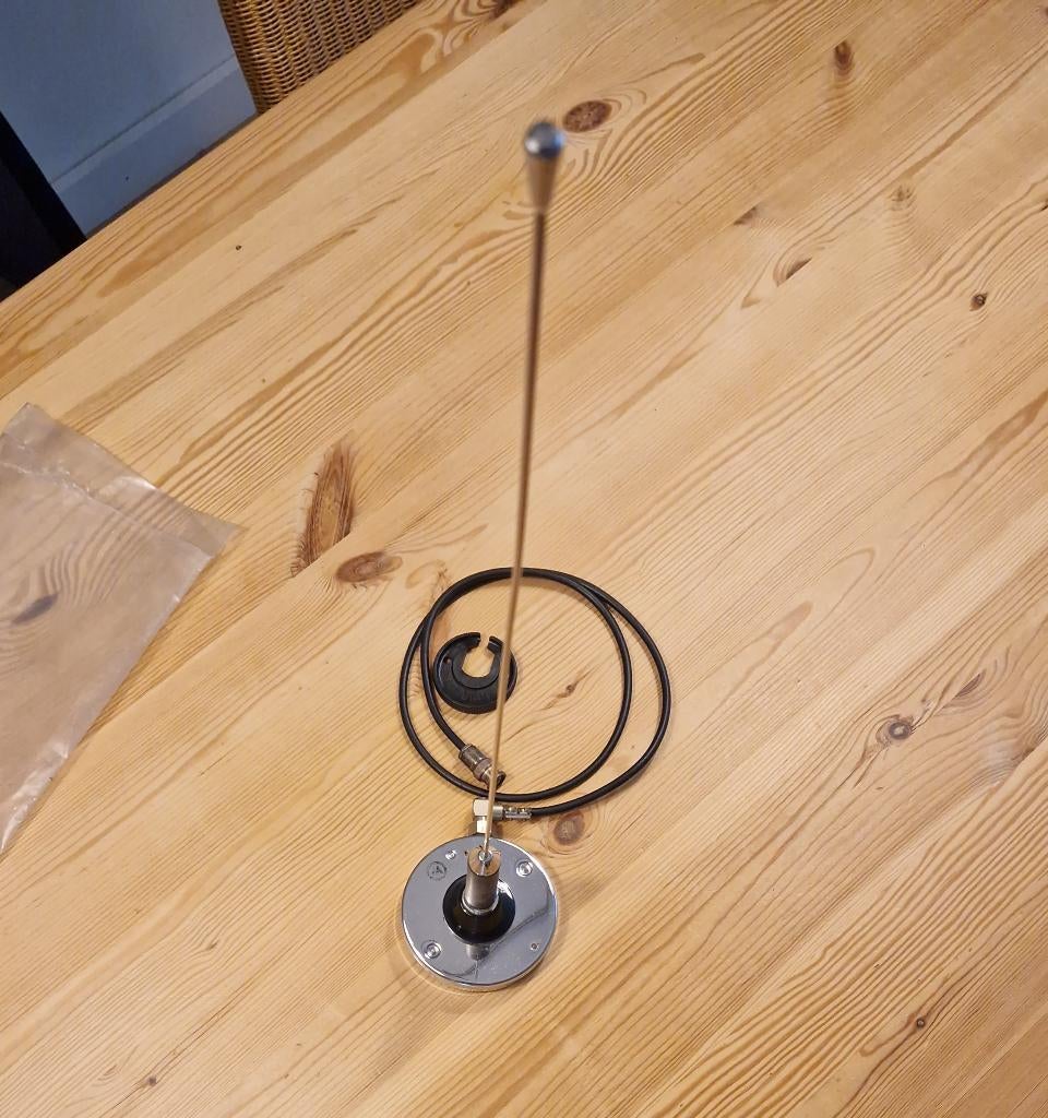 Kathrein antenne 722 451, Ophalen, Zo goed als nieuw, Antenne