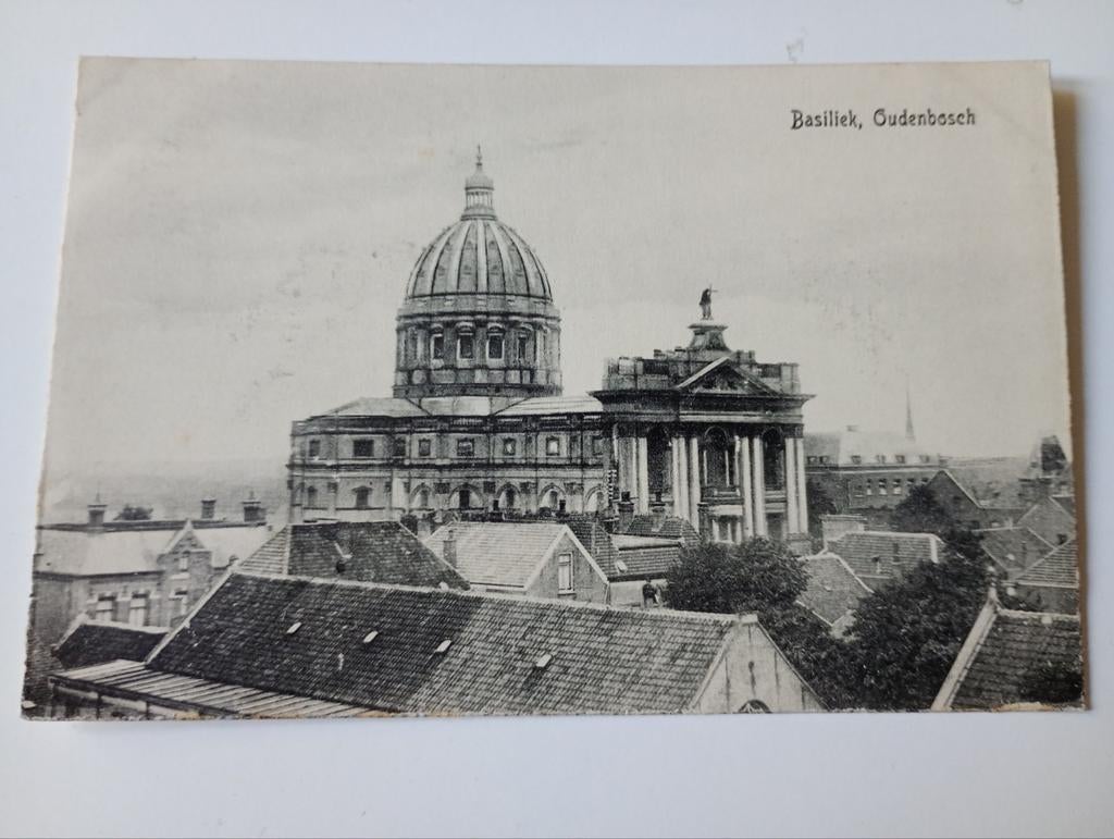 Oudenbosch Basiliek, Verzamelen, Ansichtkaarten | Nederland, Ophalen of Verzenden, 1940 tot 1960, Ongelopen, Noord-Brabant
