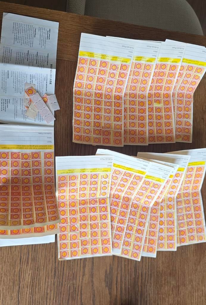 Oude Shell zegels: 12 volle kaarten en losse zegels, Ophalen of Verzenden