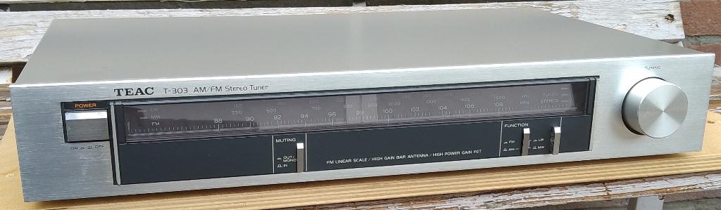 teac T-303 tuner,werkt prima,vintage tuner., Ophalen of Verzenden, Gebruikt, Analoog