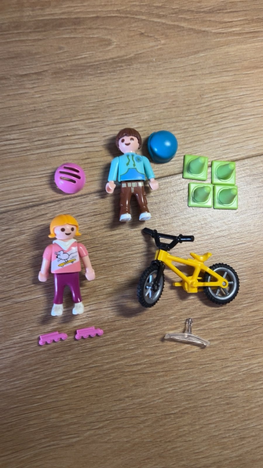 Playmobil set met figuren, 70061 fiets en accessoires, Ophalen of Verzenden, Gebruikt, Jongen of Meisje