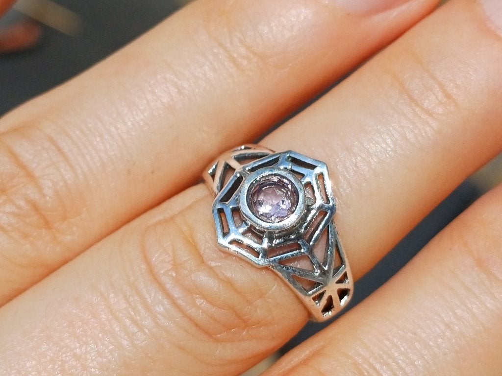 Vanoli 925 zilveren ring spinnenweb amethist maat 16,5, Daiva1973@hotmail.com, Vanoli, Amsterdam, Paars
