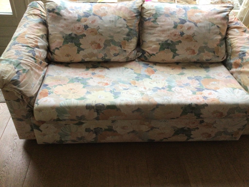 Slaapbank degelijk door meubelmaker gemaakt met bloemmotief, Huis en Inrichting, Ophalen, Gebruikt, Meerkleurig, 210 cm