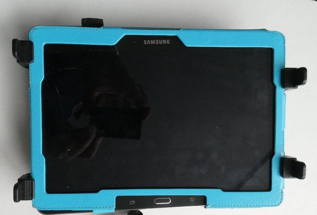 Diverse I-pad of Tablethouders, Ophalen of Verzenden, Zo goed als nieuw, 10 inch, Bescherming voor- en achterkant