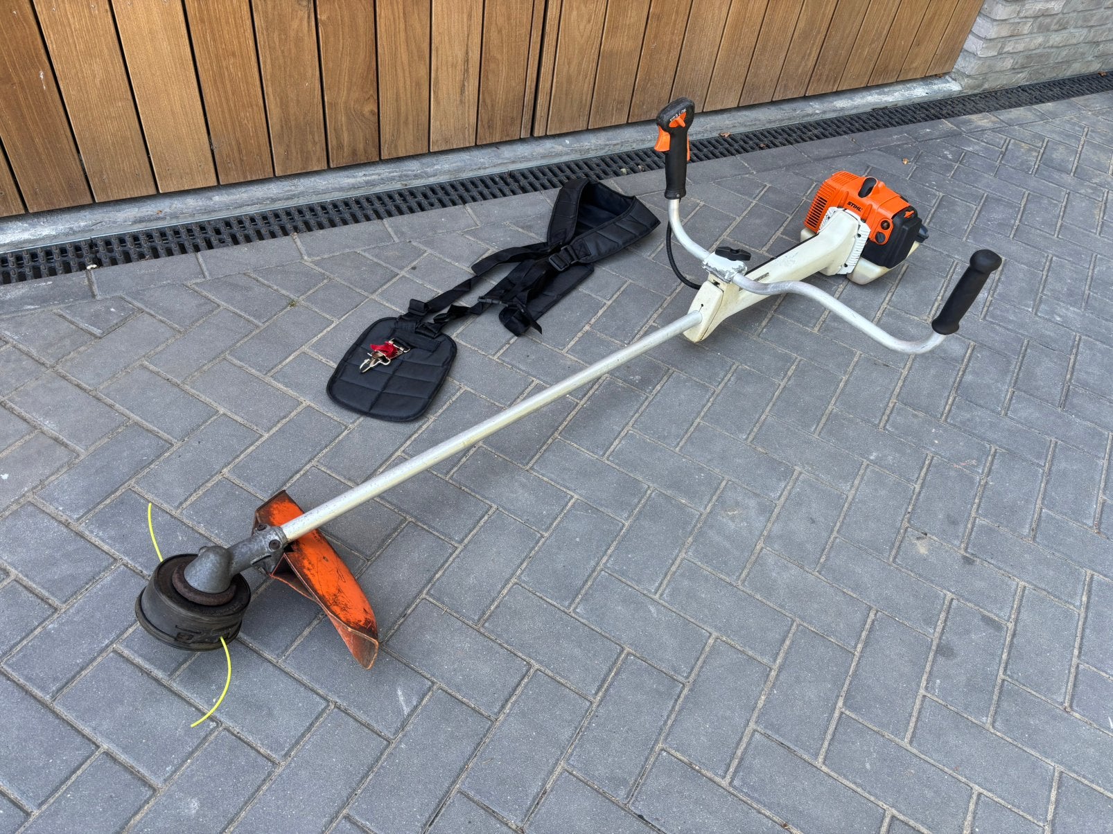 Stihl FS 350 prof. benzine bosmaaier draadkop nette!!, Ophalen, Benzine, ,, Stihl
