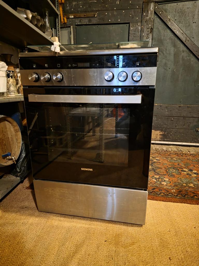 Siemens Fornuis met Gasfornuis en Oven, Ophalen, Gebruikt, Hete lucht, 60 cm of meer