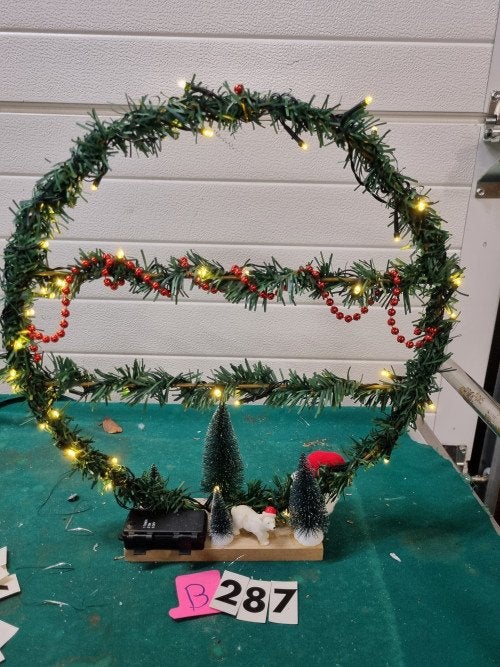 kerst decoratie krans met verlichting [b287], Ophalen of Verzenden, 'T Olde Gre-j, Info@toldegrej.nl, Endepoelstraat 20f Didam