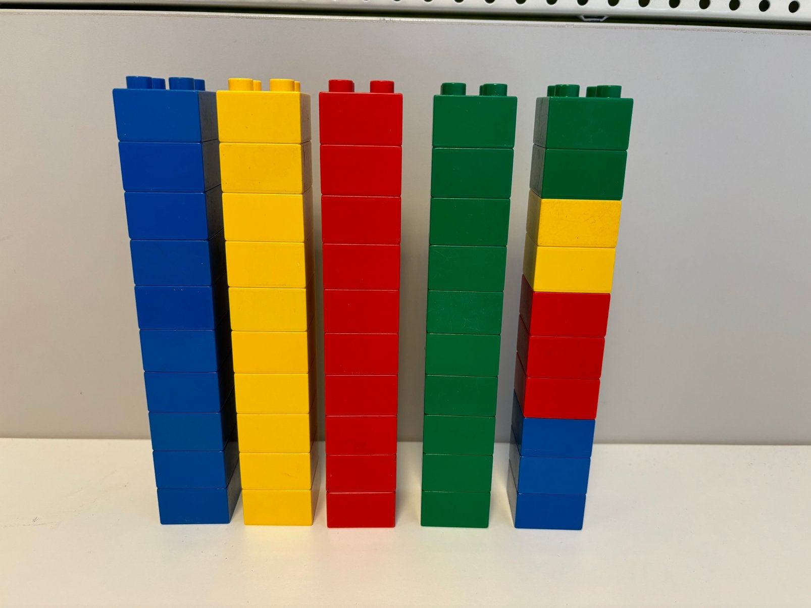 Duplo 50 blokken/ stenen 2x2 4 nops, Aastvej 1, 7190 Billund, Denemarken, Product.compliance@LEGO.com, Ophalen of Verzenden, Duplo