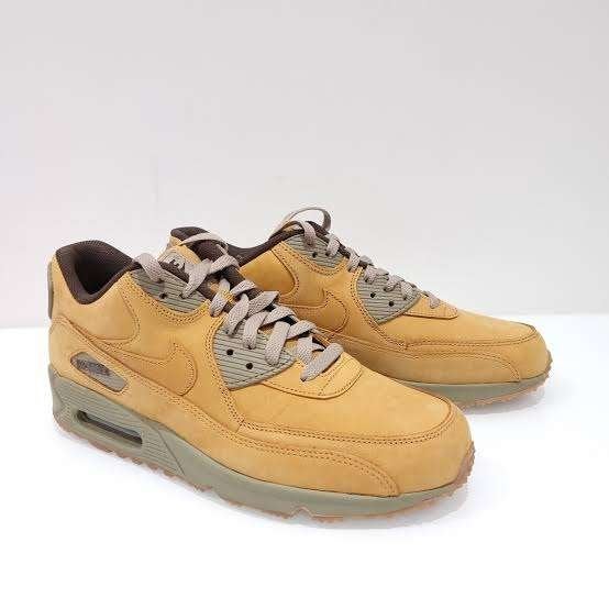 Brown Nike Air Max 90 Winter Premium 42,5, Bruin, Nike, Ophalen of Verzenden, Sneakers of Gympen