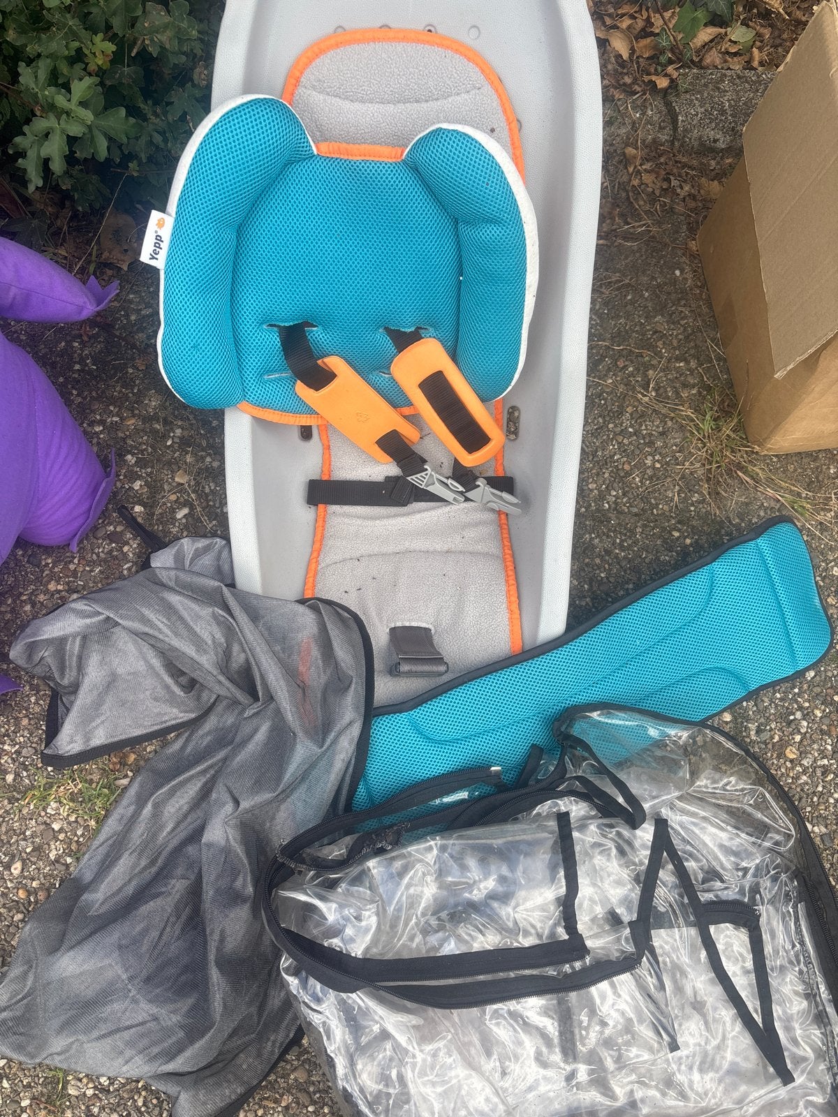 Yepp Achterzitje met windscherm en regenhoes, Fietsen en Brommers, Achterzitje, 9 t/m 18 kg, Ophalen of Verzenden, Gebruikt