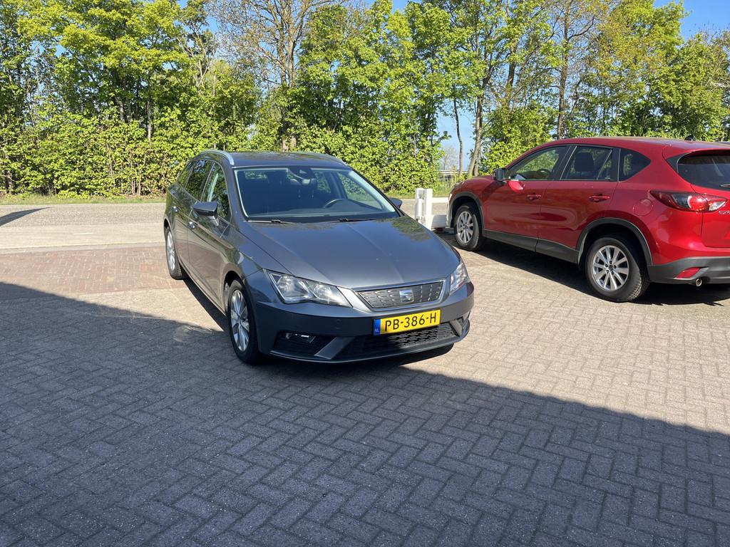 SEAT Leon ST 1.0 EcoTSI Style Business Intense CARPLAY CLIMA, Auto's, Seat, Voorwielaandrijving, Stof, Gebruikt, Leon