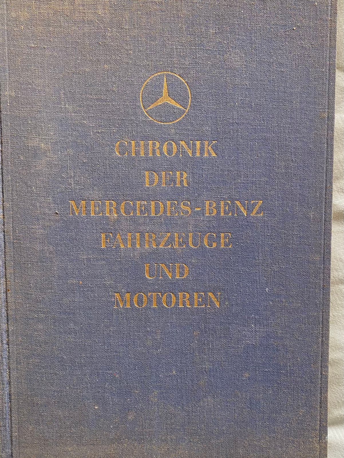 historisch boek der Mercedes-Benz Fahrzeuge und Motoren, Ophalen