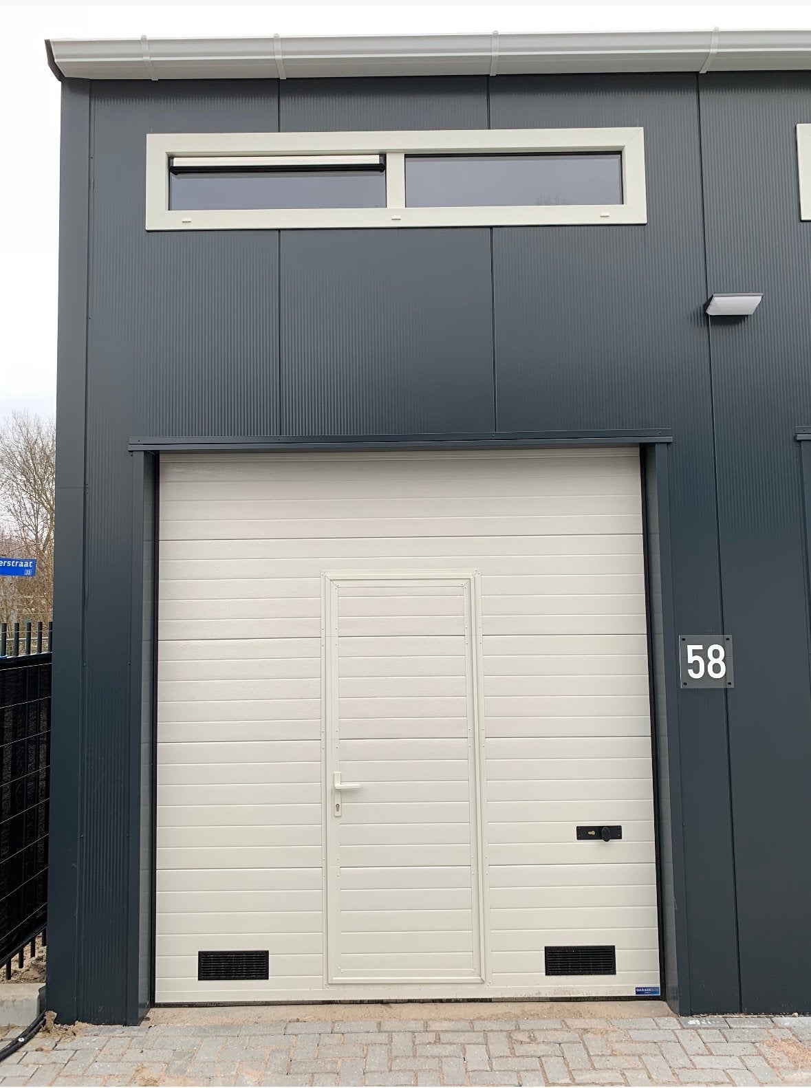XL Garagebox / opslagruimte Almere Buiten te HUUR - 36m2, Auto diversen