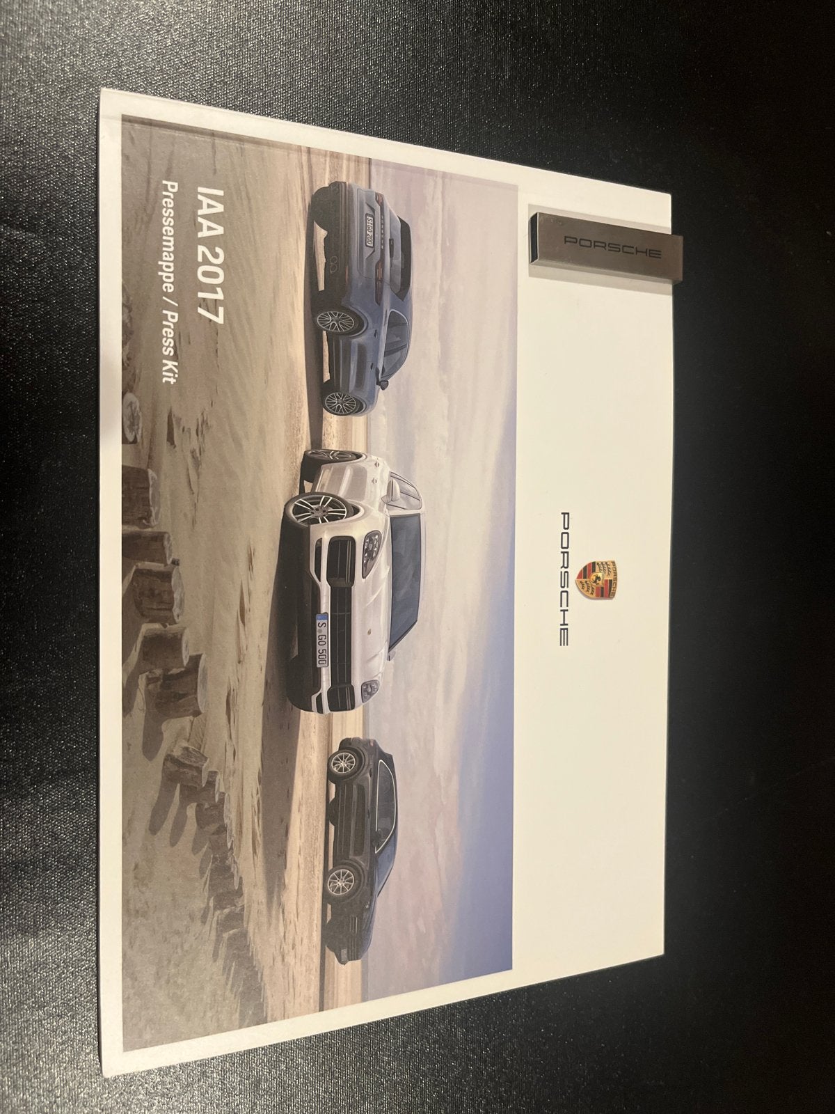 Porsche IAA 2017 Persmap / Press Kit (Duits/Engels), Boeken, Ophalen of Verzenden, Zo goed als nieuw, Porsche
