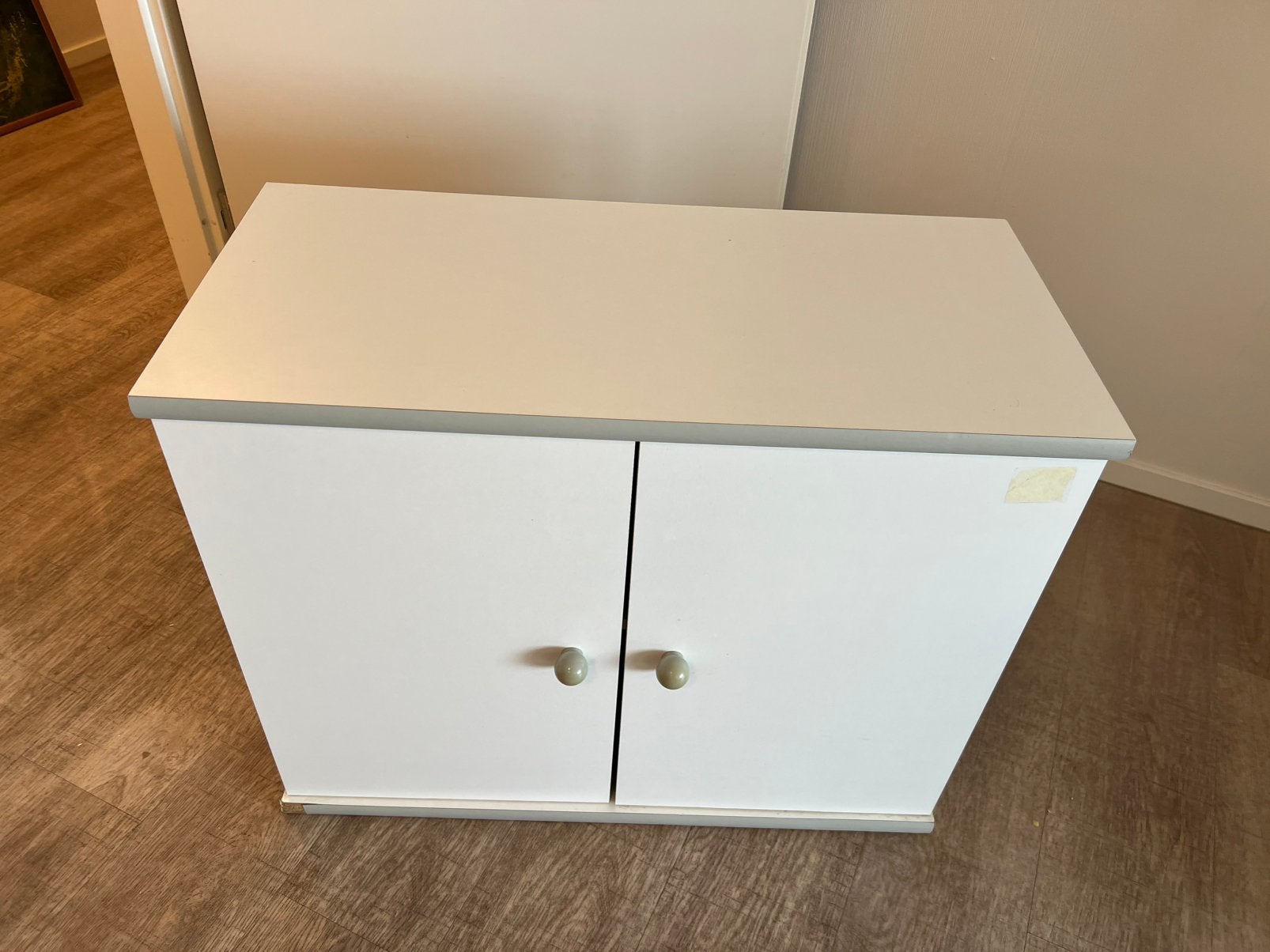 Gratis Kastje Legplank Opbergkast Wit Hout, Ophalen, 50 tot 100 cm, Minder dan 100 cm, 25 tot 50 cm