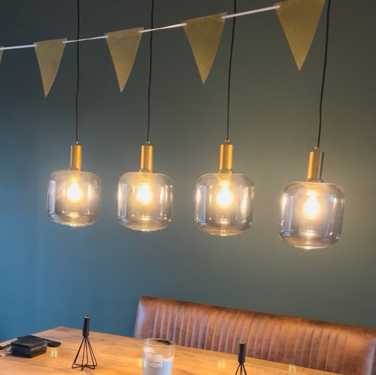 Design hanglamp zwart/goud met smoke glas - 4-lichts, Ophalen, Zo goed als nieuw, Glas