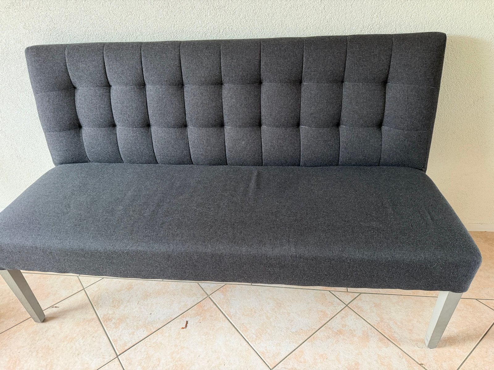 Stijlvolle donkergrijze eetkamerbank met rugleuning, Ophalen, Gebruikt, Minder dan 75 cm, 150 tot 200 cm