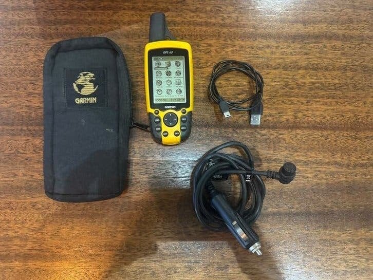 Garmin GPS 60 handheld navigatie origineel en compleet !, Ophalen of Verzenden, Zo goed als nieuw, Navigatie of Gps