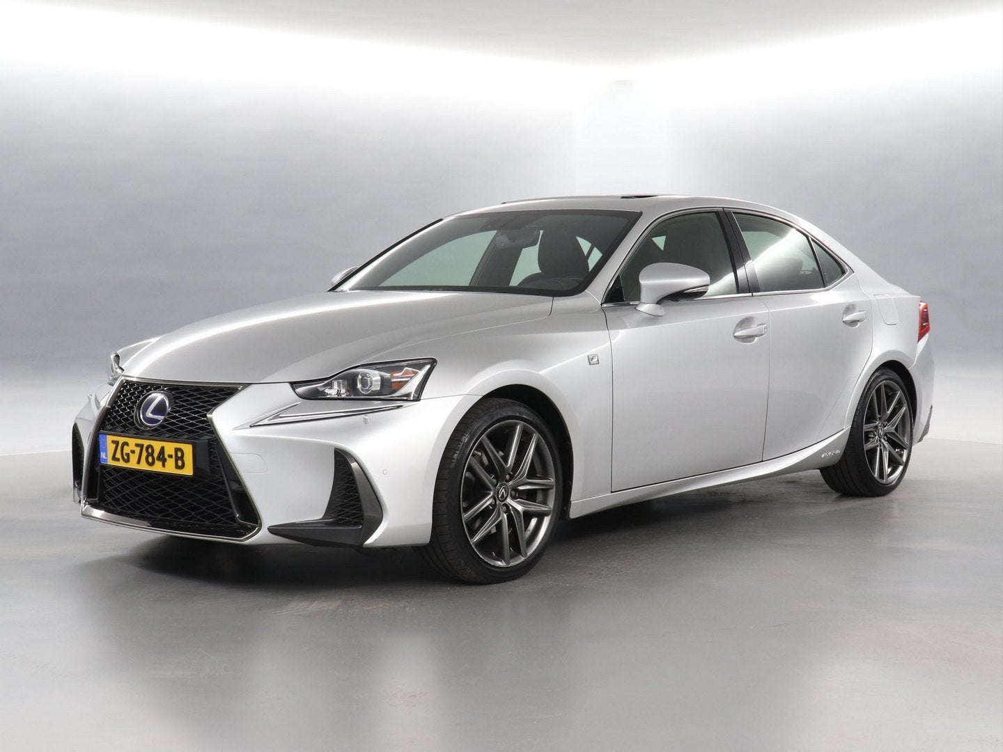 Lexus IS 300h Hybrid F-Sport Line | Adaptief Dempingsysteem