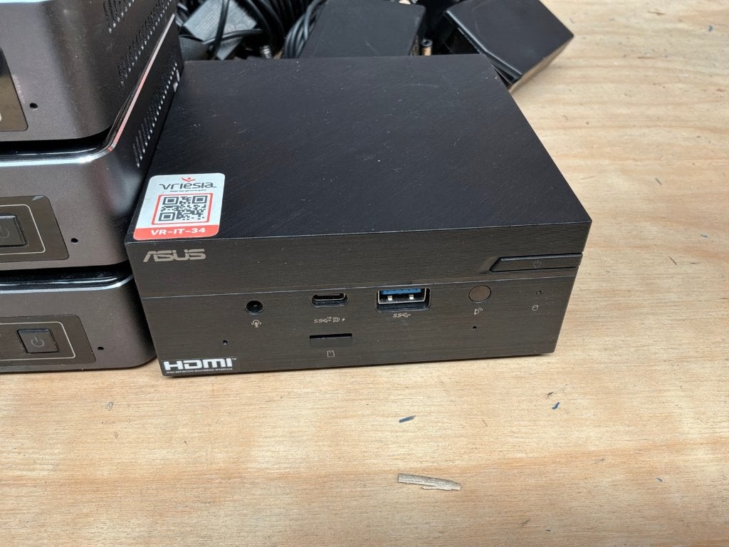 ASUS Mini PC - Compacte en krachtige desktop, Ophalen of Verzenden, Gebruikt, ASUS