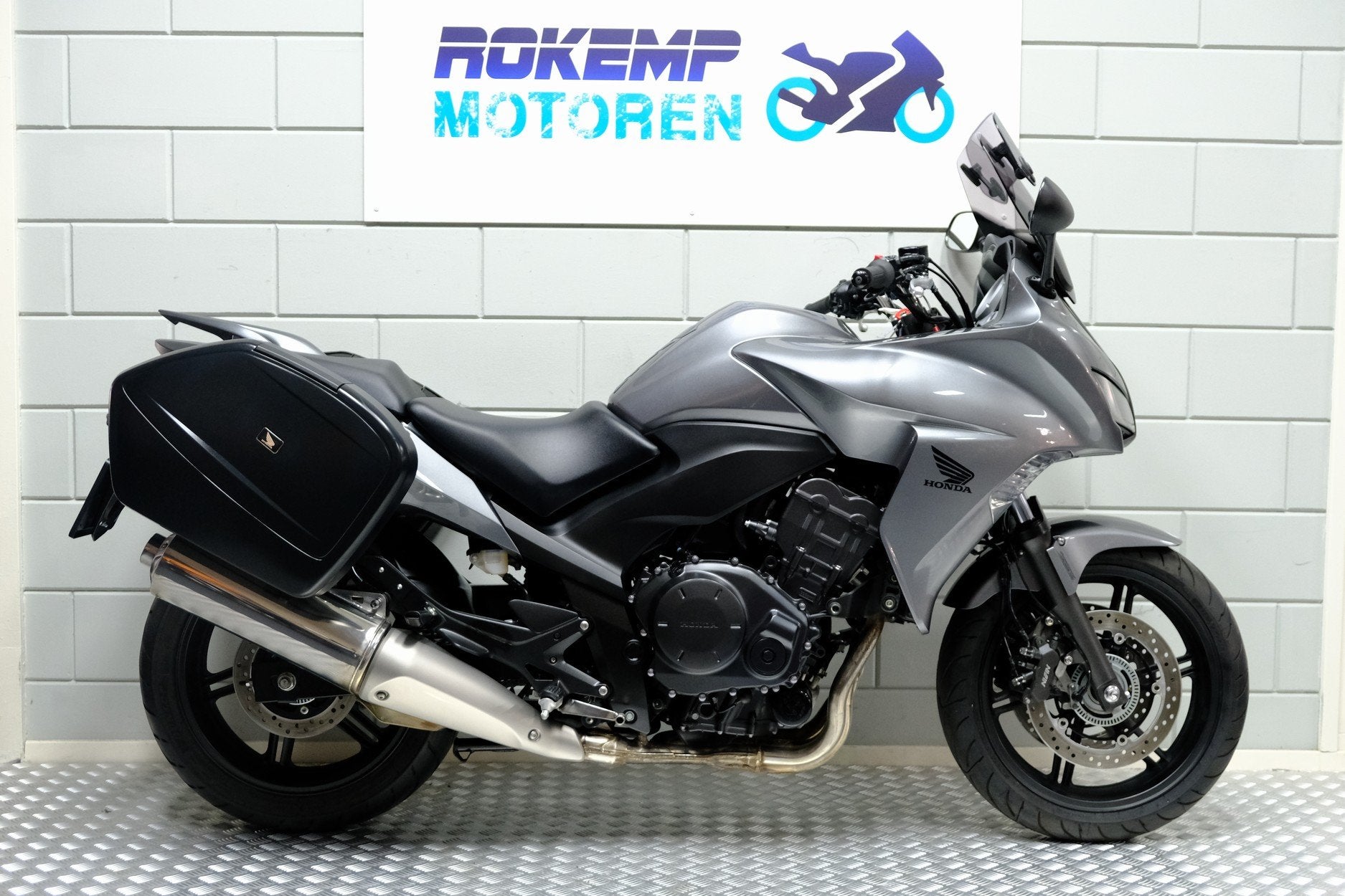 Honda CBF 1000F C-ABS TOUR (bj 2015), Motoren, Motoren | Honda, Rolandkempers@msn.com, Bedrijf, Sport, Meer dan 35 kW