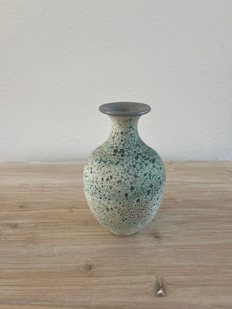 vintage keramisch vaasje– studio pottery – jaren 60/70, Overige kleuren, Aardewerk of Porselein, Ophalen of Verzenden, Zo goed als nieuw