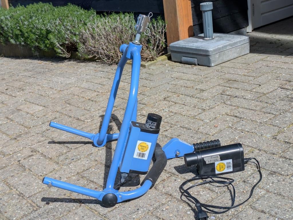 Til juk elektrisch verstelbaar tbv plafondlift, Diversen, Verpleegmiddelen, Ophalen, Gebruikt