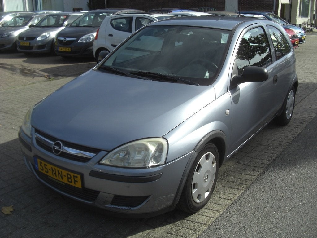 Opel Corsa apk 9.27 1.0-12V Essentia (bj 2003), Auto's, Gebruikt, 60 pk, Origineel Nederlands, Bedrijf