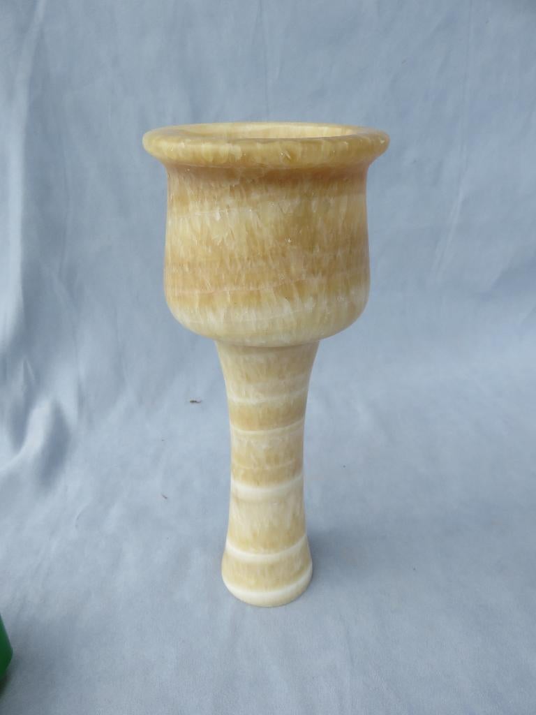Cultus vaas van albast steen - 19e – 20e eeuw, Antiek en Kunst, Curiosa en Brocante, Ophalen of Verzenden