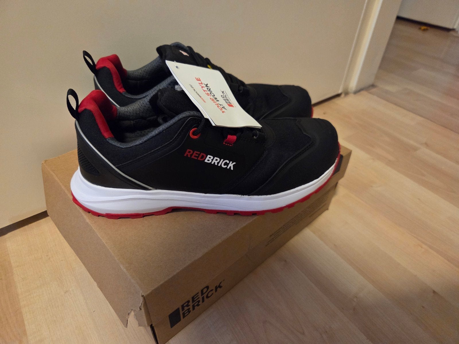 Redbrick Pulse Overnose S3 SRC ESD Werkschoenen Maat 44, Redbrick, Zwart, Nieuw, Ophalen of Verzenden