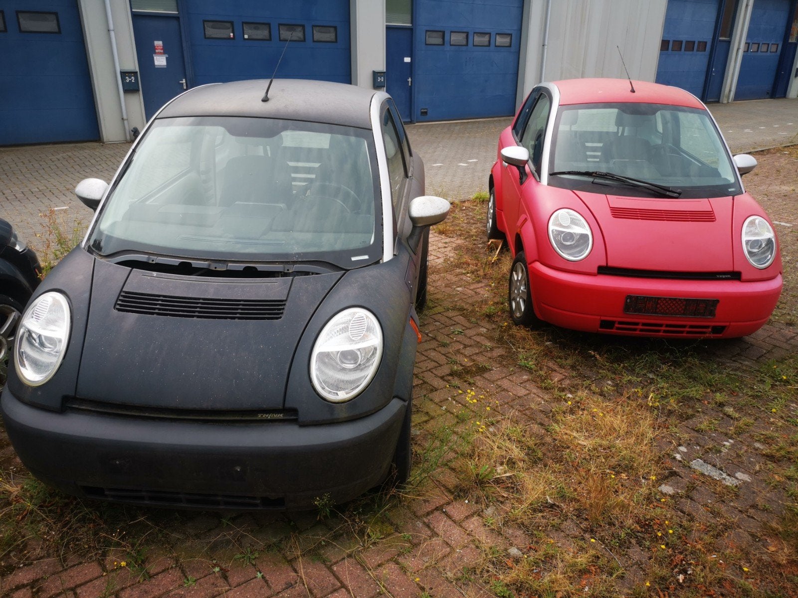 2x Think City, zwart (2011) Li-ion, rood (2010) NaAlCl4, Auto's, Overige Auto's, Automaat, Elektrisch, Particulier, Te koop