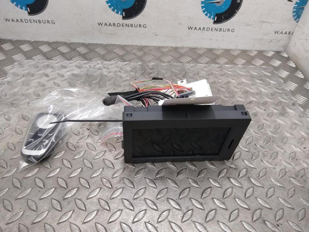 RENAULT CLIO NAVIGATIE 2011, Ophalen of Verzenden, Gebruikt, Stiba lid