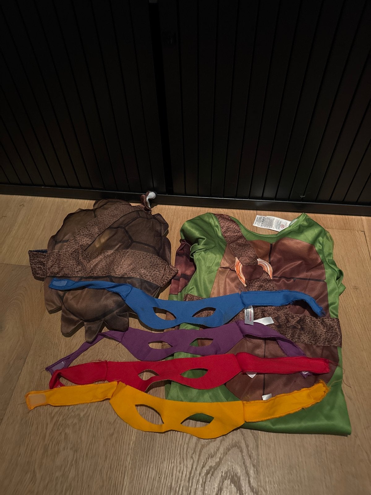 Ninja Turtles Verkleedpak met 4 Maskers - Maat 5-6 jaar, Ophalen of Verzenden, Gebruikt, 110 t/m 116, Jongen of Meisje