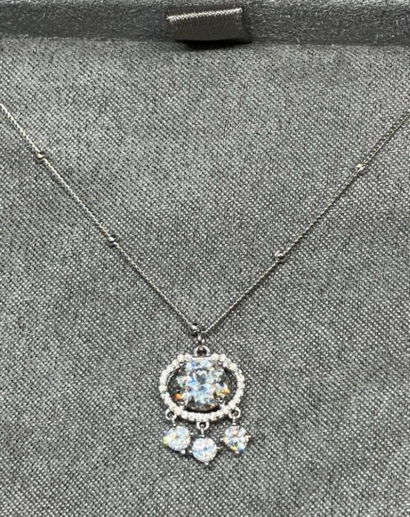 Zilveren ketting hanger met Moissanite en Zirkonia, Zilver en edelstenen, Vagif.hamidov@hotmail.com, Nieuw, Ophalen of Verzenden