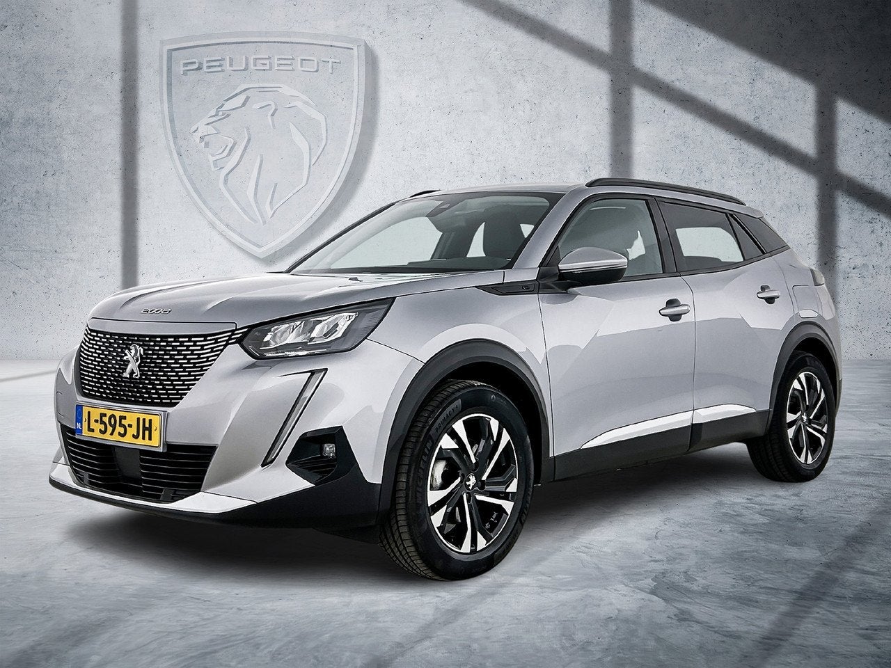 Peugeot e-2008 EV Allure Pack 50 kWh (bj 2021, automaat), Auto's, Automaat, 136 pk, Gebruikt, Parkeersensor