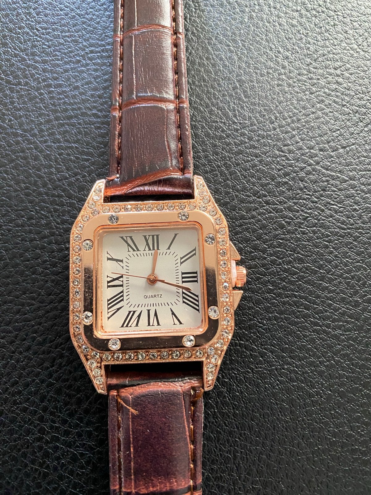 Elegant dameshorloge met strass en leren bandje, Overige merken, Overige materialen, Leer, Polshorloge