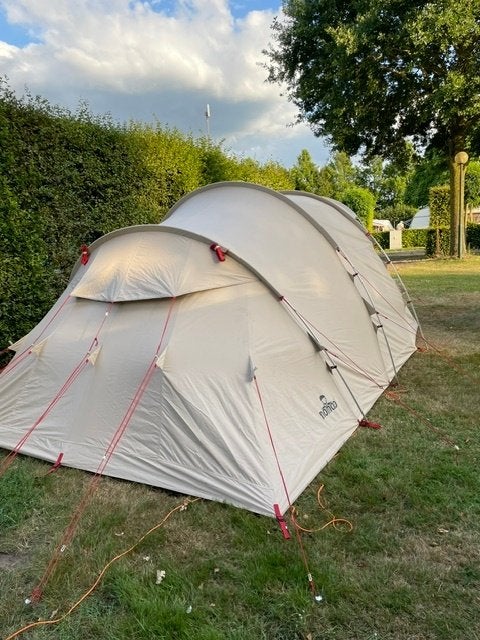 Prachtige NOMAD Dogon 4 TC tent, 3 weken gebruikt., Caravans en Kamperen, Ophalen, Zo goed als nieuw, Tot en met 4
